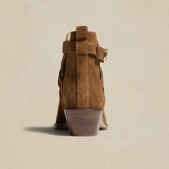 New photos! BANANA REPUBLIC Ankle Suede Boots w/ Gold Buckle, Black, Size 9 - Picture 8 of 13